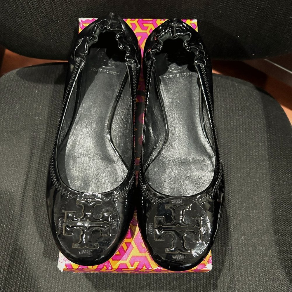 Tory Burch Patent Reva Ballet Flats Size 9